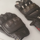 The full-gauntlet style actually works a lot better with my jacket cuffs too!